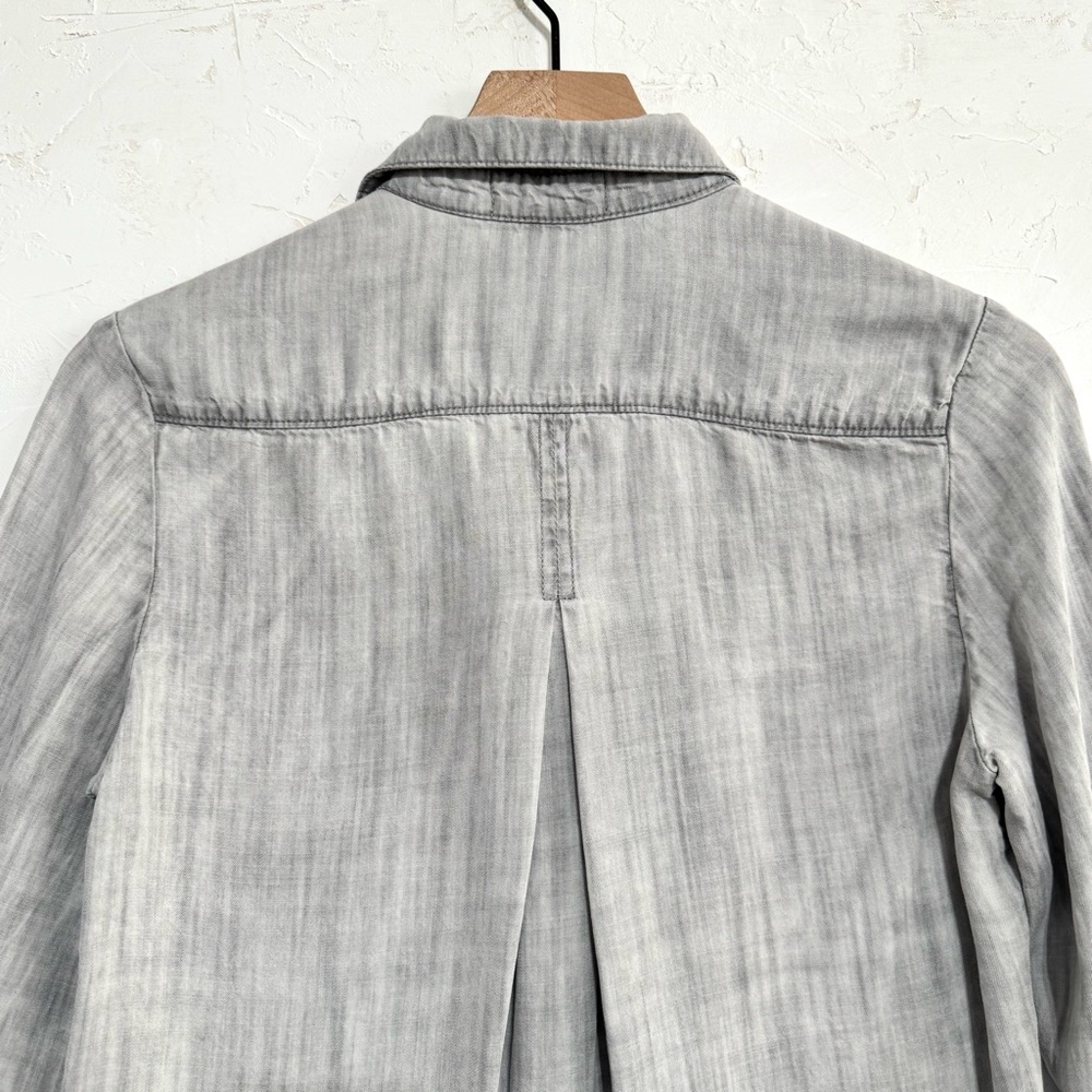 Cloth & Stone Washed Gray Tencel Button-Up Shirt, Hi-Low Hem – XS - Picture 7 of 7